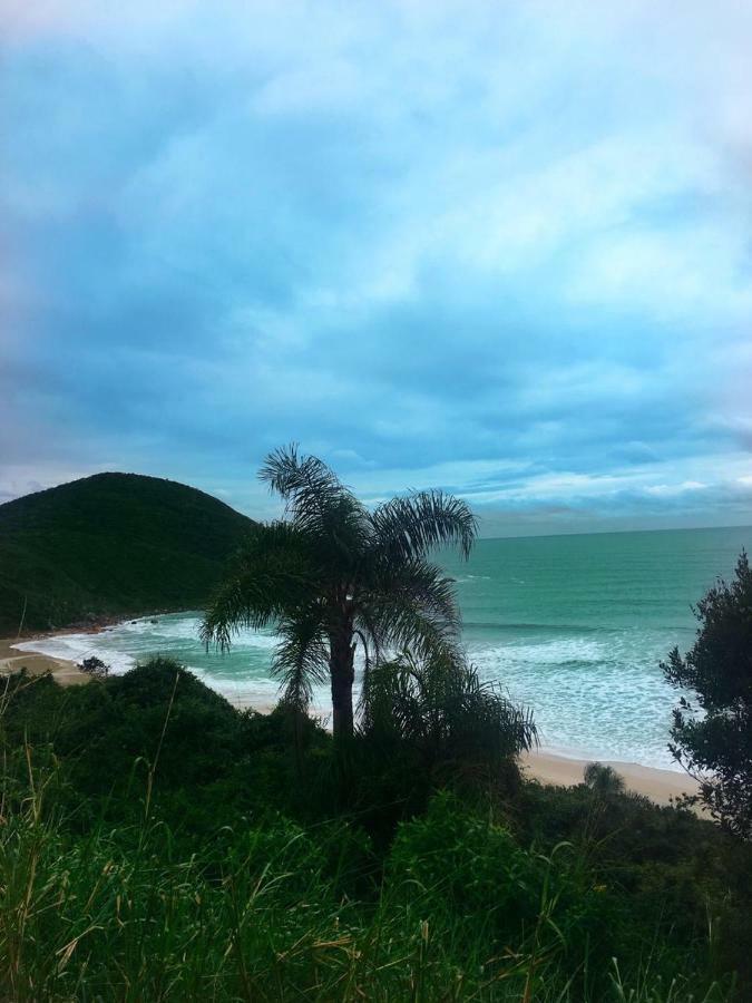Pousada Halliny Do Rosa Praia do Rosa Exteriör bild